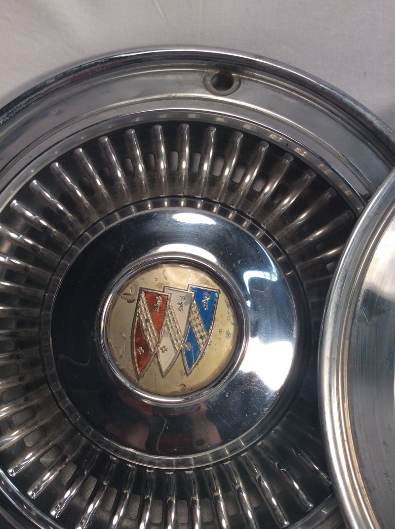 Vintage Buick hubcaps (4)