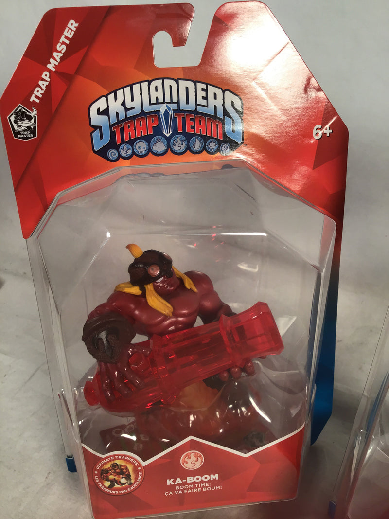 Skylanders game pieces (3)