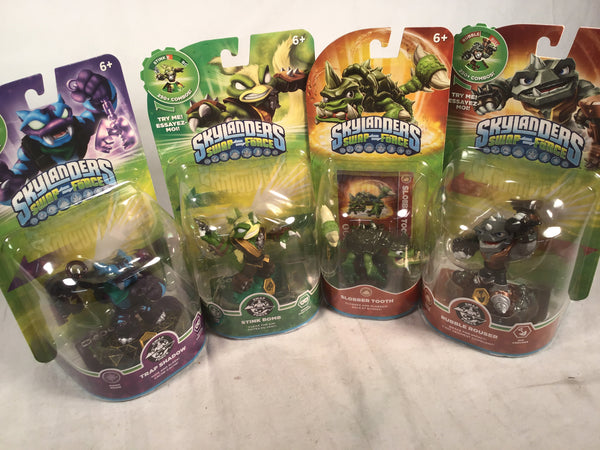 Skylanders game pieces (4)